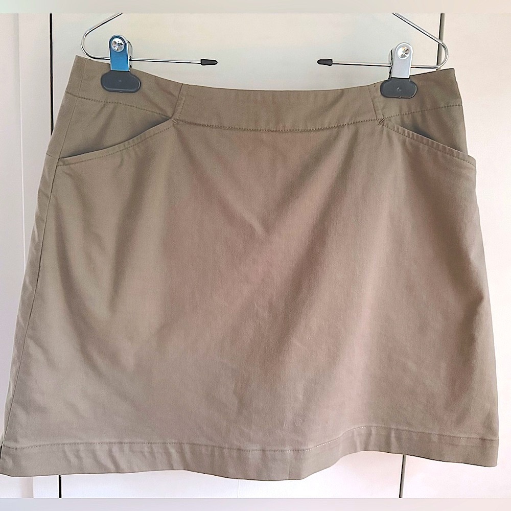Women's Nike Golf Khaki Fit Dry Tournament Performance Skort Size 10, MSRP $95 - Picture 5 of 12